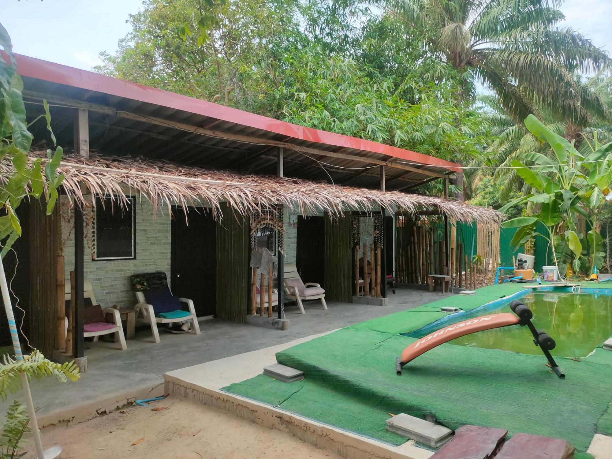 Row House Long Beach Krabi town Exteriör bild