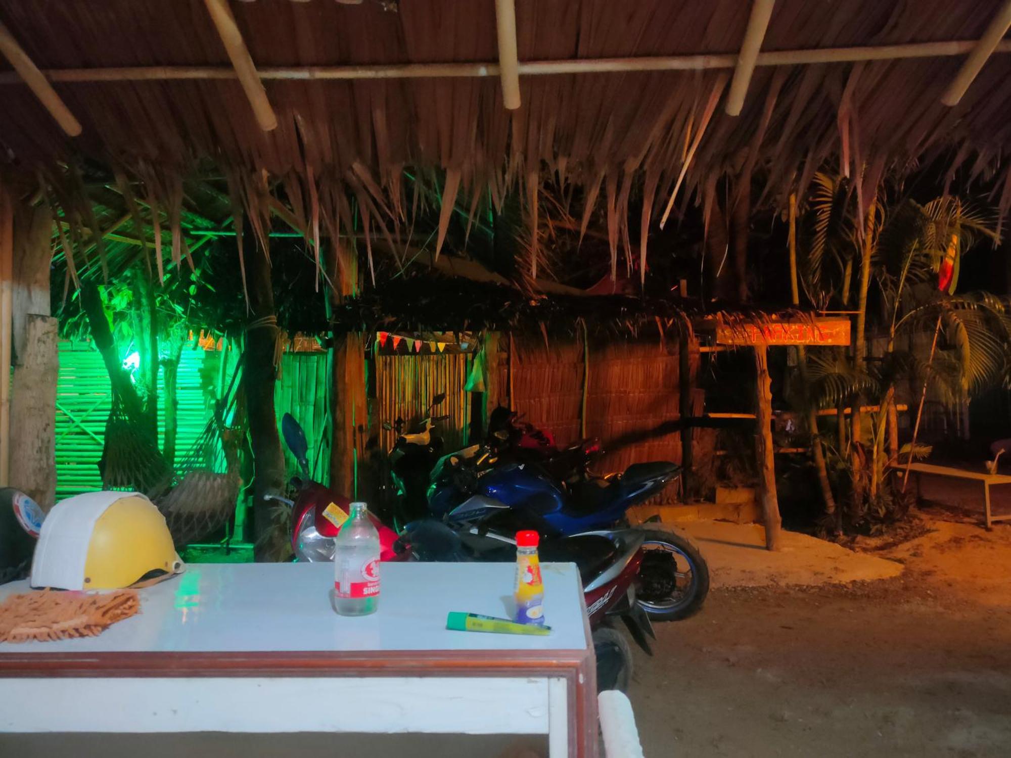 Row House Long Beach Krabi town Exteriör bild